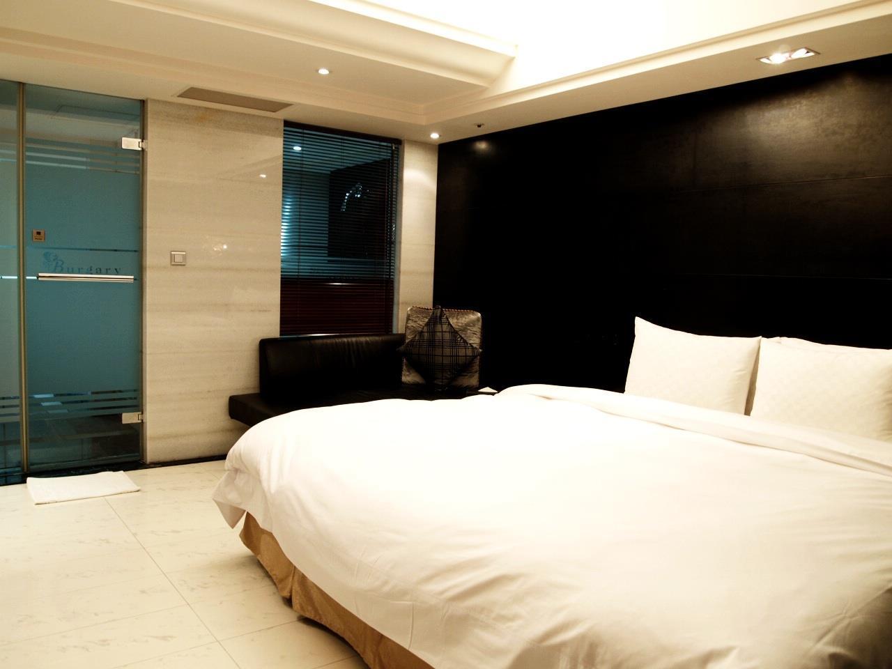 Burgary Hotel Taipei Exterior photo