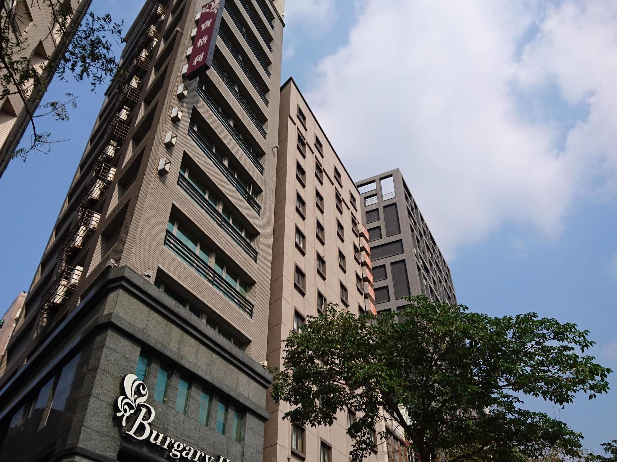 Burgary Hotel Taipei Exterior photo